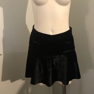 Black velvet drop waist flutter skirt S